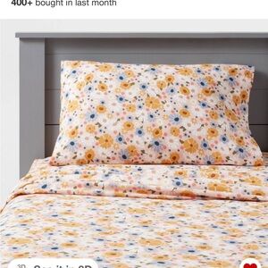 Pillowfort Floral Sheet Set in Peach, Yellow & Blue